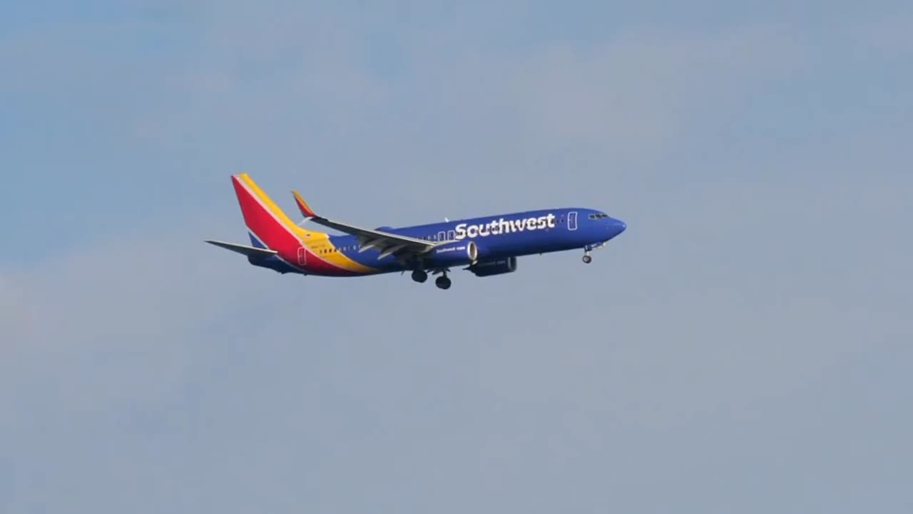 Watch the rise and fall of the plane