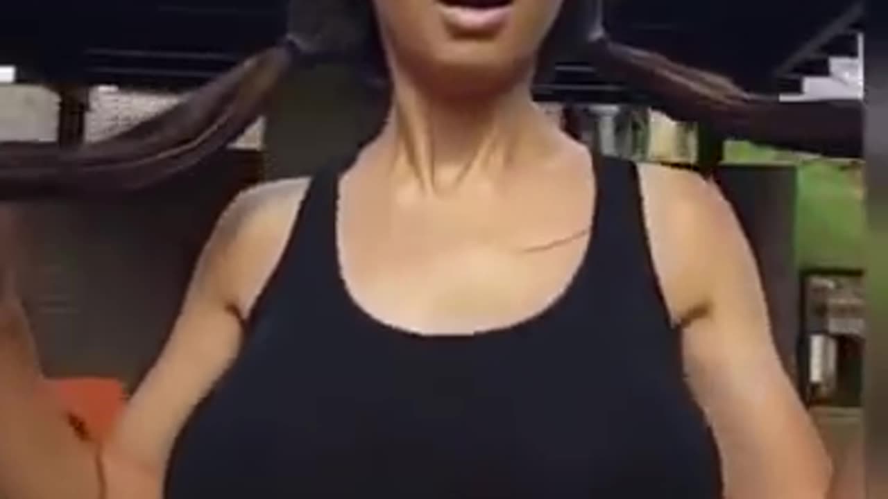 No bra club