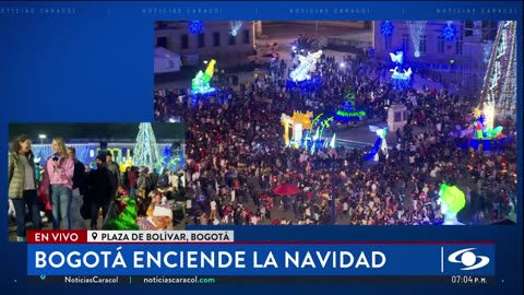 Día de las Velitas en la Plaza de Bolívar: ciudadanos se reúnen a celebrar el inicio de la Navidad