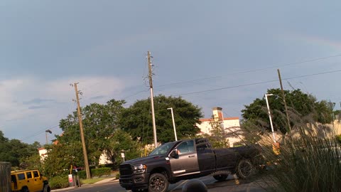Look, it's a rainbow!