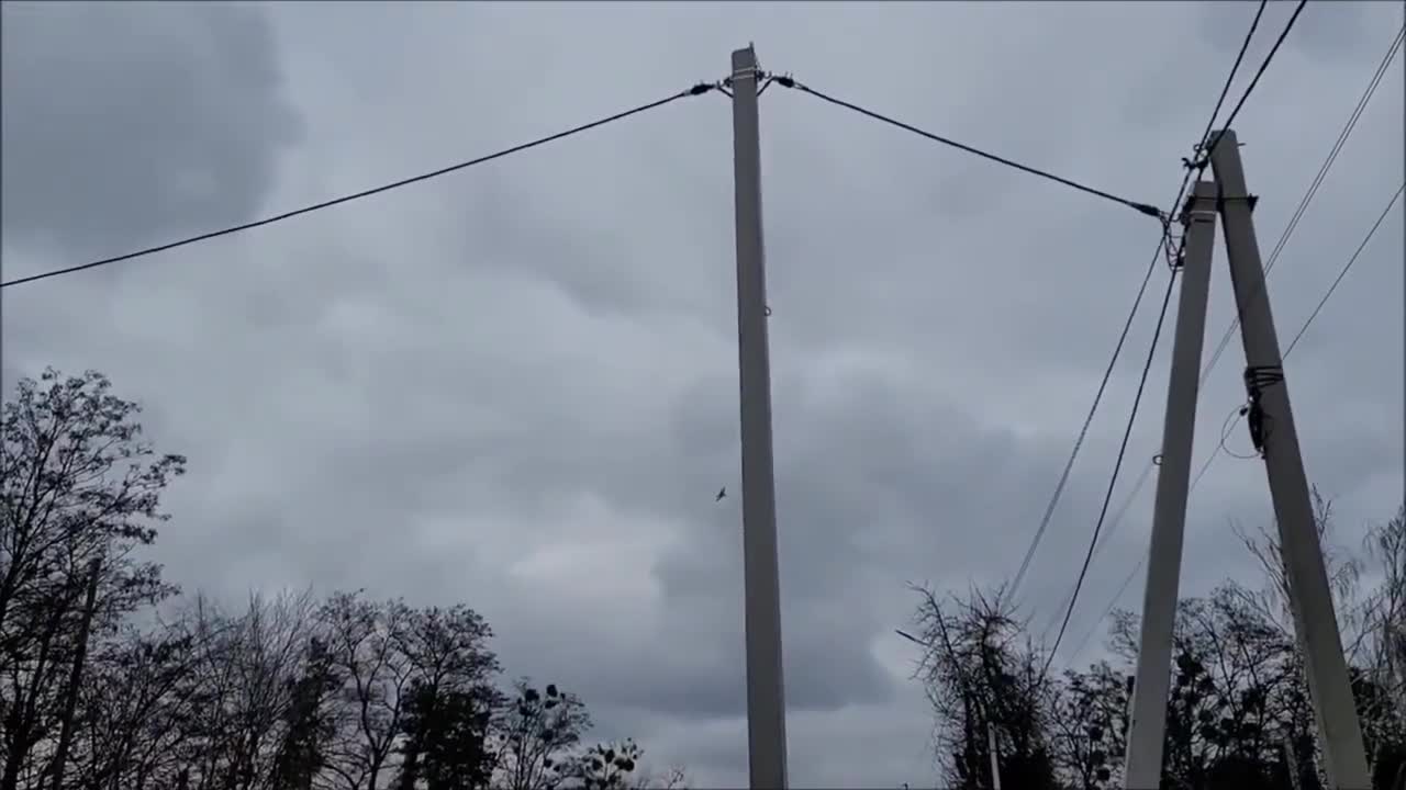 SU-35 Jets Engaging In The Air To Air Combat With MIG-29 Over Kiev