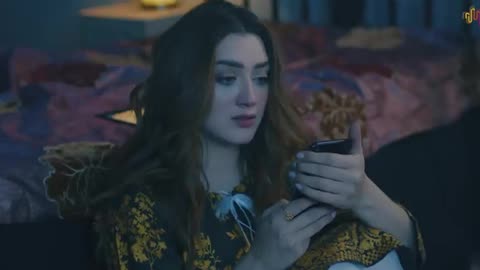 Qadar Jani Na | Sarmad Qadeer | Momina Iqbal | Hashir Anwar| Official Video
