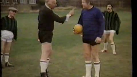 BENNY HILL - Sketches (BILJAR)