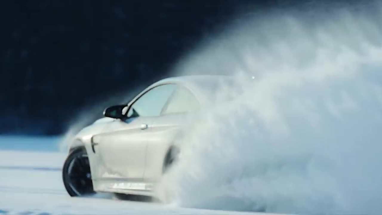 BMW M4 Drifting on ICE