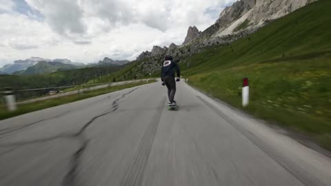 Raw Run || Race Against the Storm-7