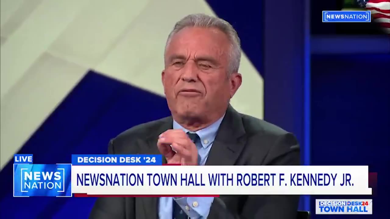 MIC DROP: RFK Jr. shuts down smug journalist's fallacious appeal to authority. 🔥