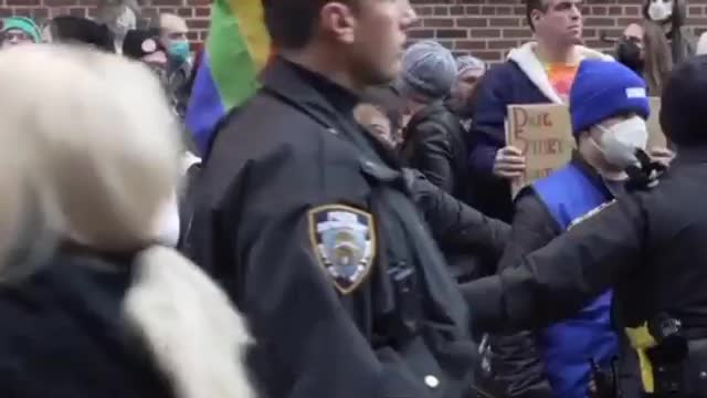 Protesters and Young men go head to head with more than 150 Drag Story Hour allies outside New York