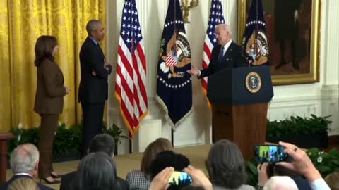 Biden: "My name is Joe Biden, I'm Barack Obama's Vice President"