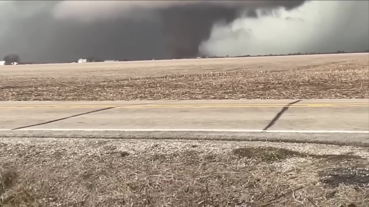 HUGE Tornado Outbreak Hits Arkansas, Iowa, Illinois, & More - Mar. 31 / Apr. 1, 2023