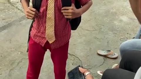 और_कर_पापा_की_उंगली🤣🤣🤣_#shorts_#viral_#funny