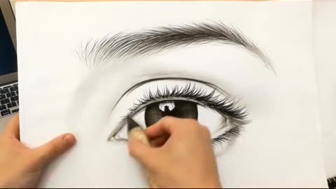 Drawing sketch the eye