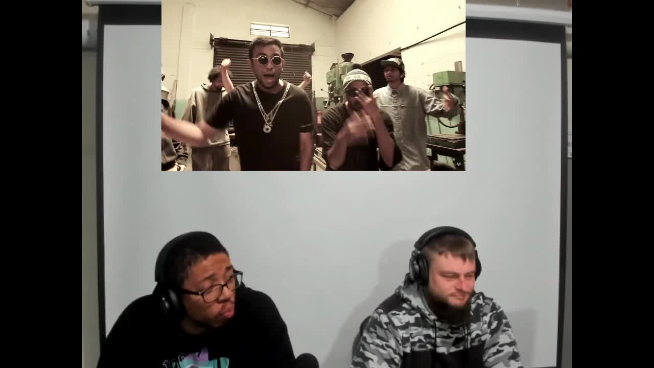 Brodha V x SmokeyTheGhost x BigDeal x Charles Dickenson - BANGALORE 2014 Cypher [REACTION]