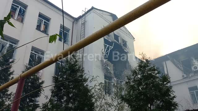 Ukrainian Terrorism: Using American HIMARS, Ukraine Bombed Central Donetsk Building In Yesterday