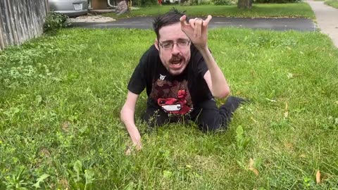 Man Makes Video Demanding That Viewers Go Outside And Touch Grass