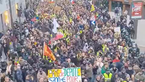 Yellow Vest Protesters back on the streets of France