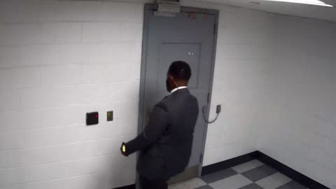 6147RHOBG3G301BExitSecuredSide_2021-01-06_13h00min02s913ms.mp4