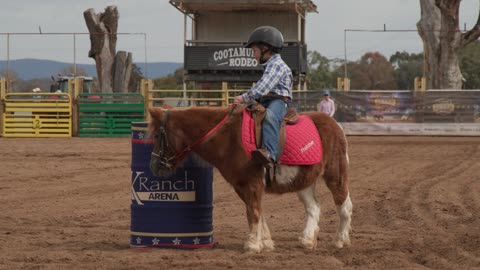 Wants to be e REAL COWBOY