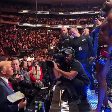 Jon Jones offers title belt to Trump after winning