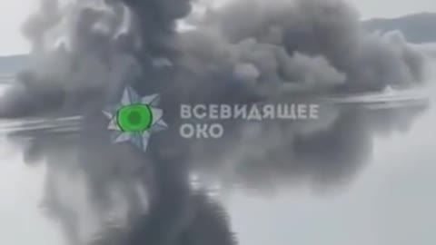 Russian Fighter Shot Down Into Kyiv Reservoir | #Shorts