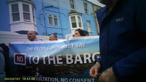 NO TO THE BARGE: PROTEST MARCH - Body Camera (08.07.23)