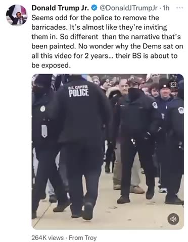 DON JR 💁🏻POSTING THE VIDEO Of WHAT APPEARS TO BE CAPITOL POLICE INVITING PEOPLE IN ON J6