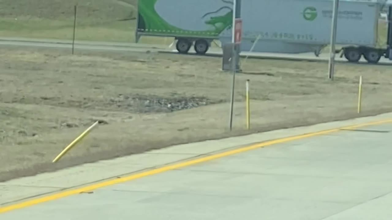 Wrong Way/Hospital Sign Spins in the Wind