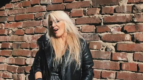 DORO - Brickwall (OFFICIAL VIDEO)