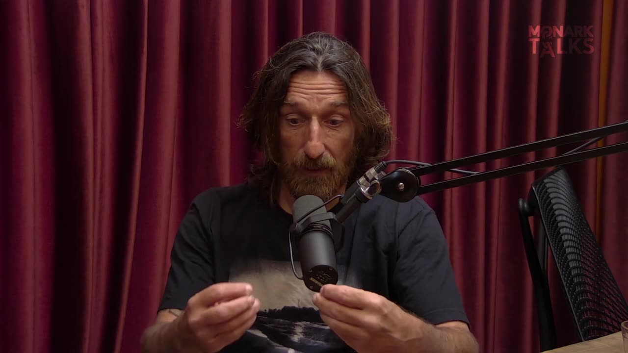 ENTÃO NÃO VIVEMOS UMA OLIGARQUIA