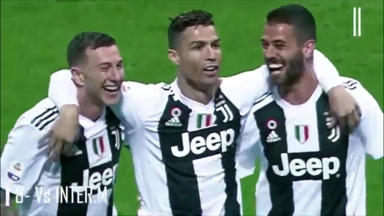 Cristiano Ronaldo (Top 8 )best goal in history (HD quality)