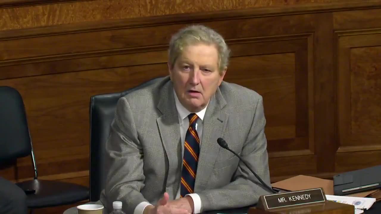 Sen. Kennedy Grills Officials For Not Knowing How Many People Come Into US Illegally