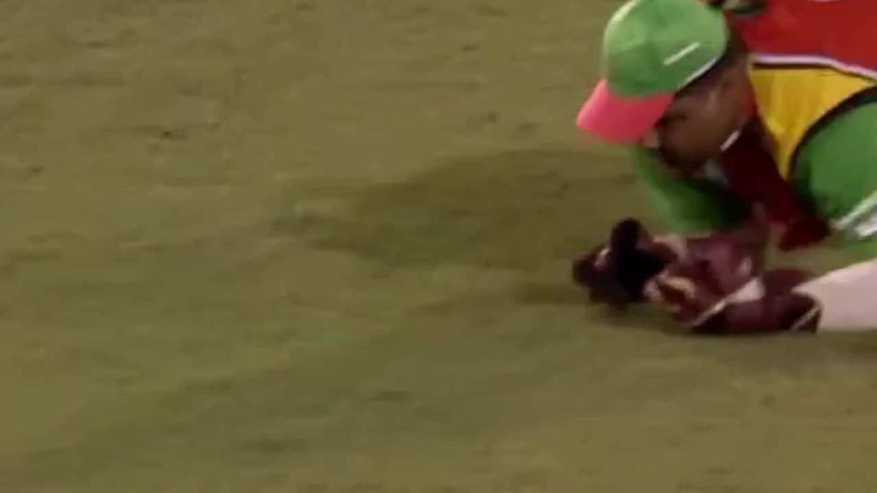 What A Catch By Azam Khan In CPL
