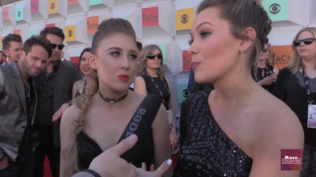 Maddie and Tae talk about Joey + Rory | Rare Country