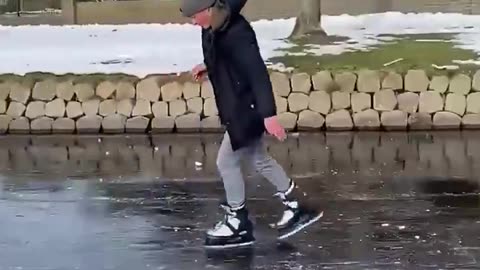The end 😂😂😂 #viral #shorts #fails #funny #mmvfunny