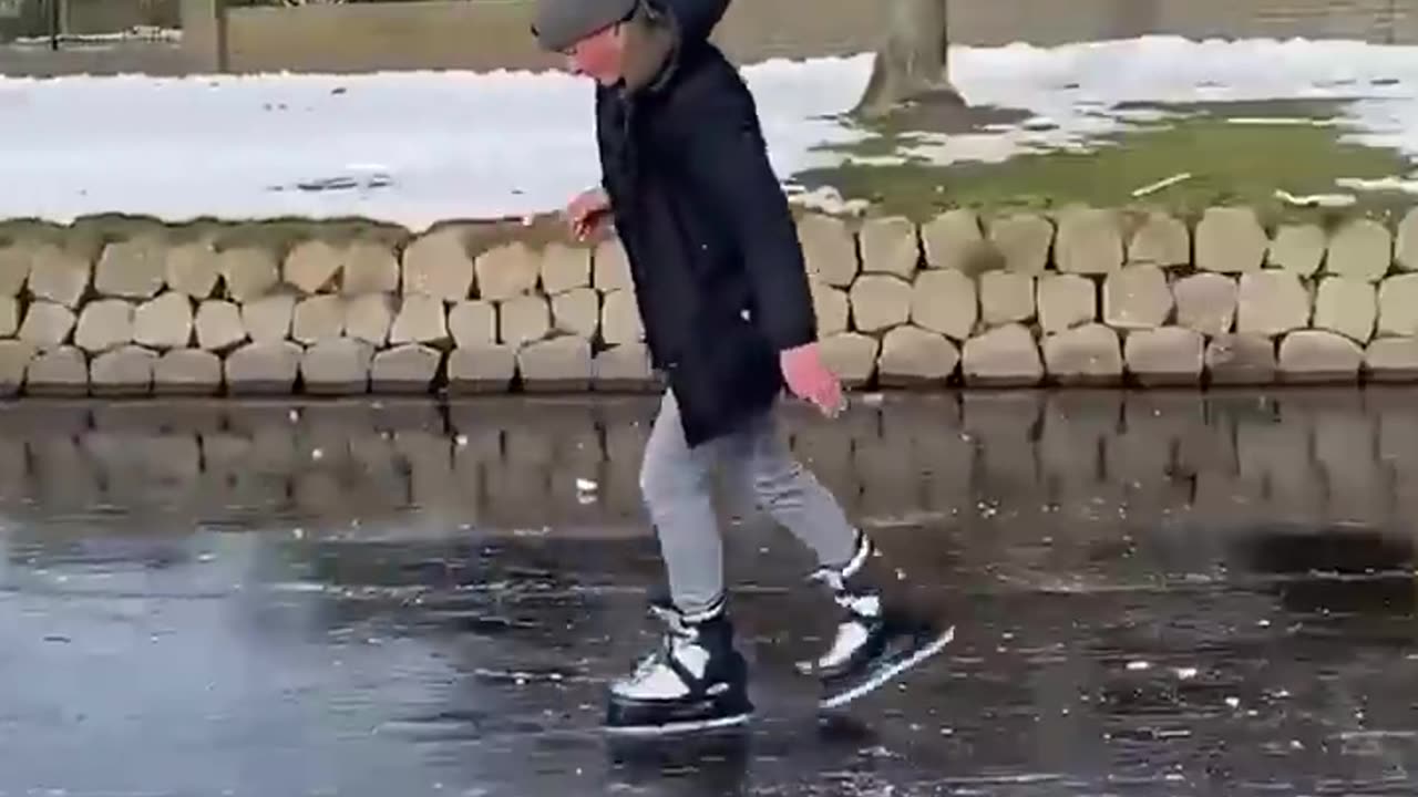 The end 😂😂😂 #viral #shorts #fails #funny #mmvfunny