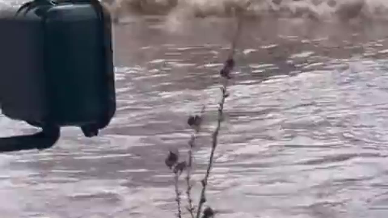 A bus driver was driving at high speed in Las Vegas despite the presence of flash floods.