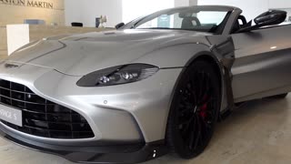 New Aston Martin V12 Vantage Roadster Review