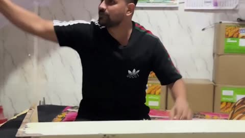 गरीब की मदद