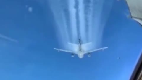 only 2 engines and 8 chemtrail jets