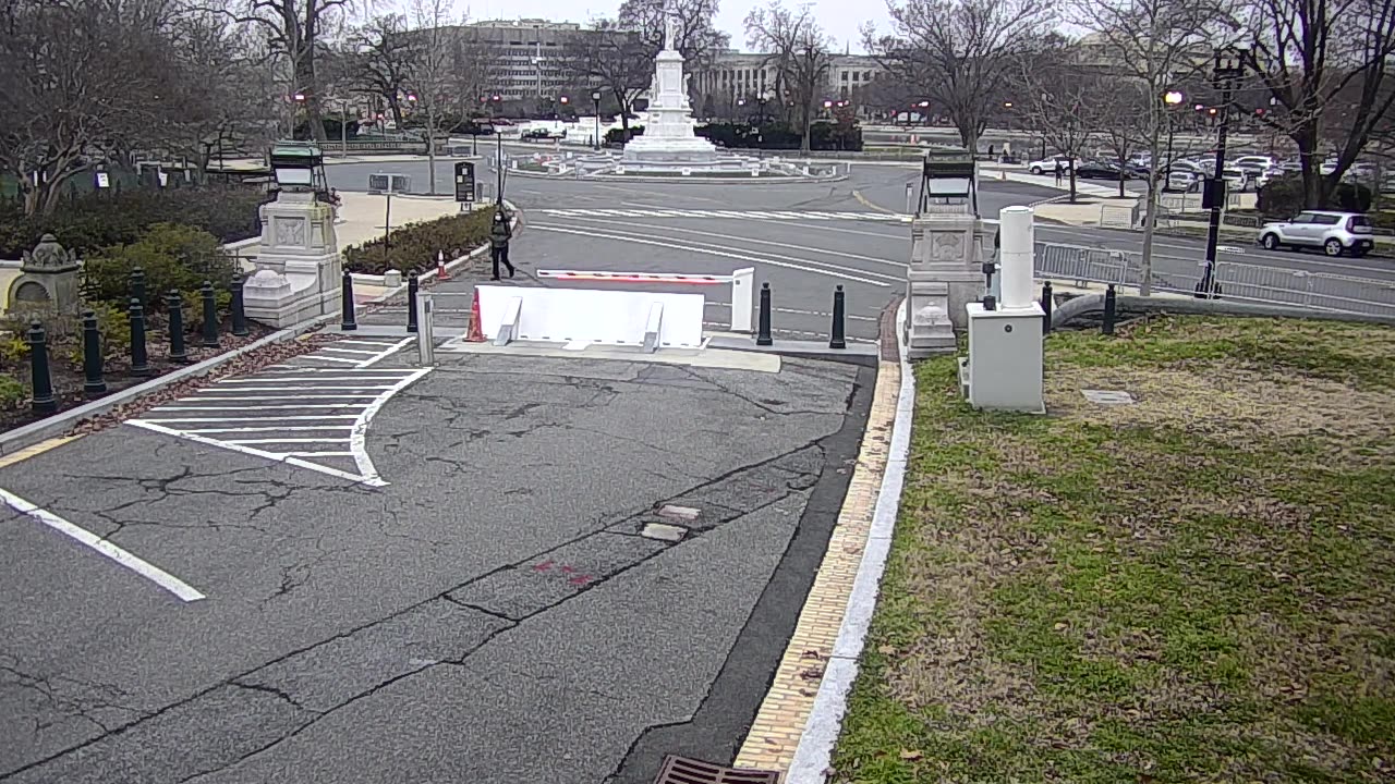 0600USCG00NWDriveExitTIMP_2021-01-05_07h23min08s193ms.mp4