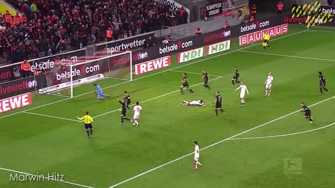 10 MOST FUNNY PENALTY KICKS IN FOOTBALL