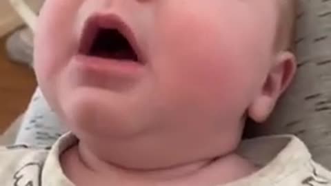 Funny baby videos🤣🤣🤣