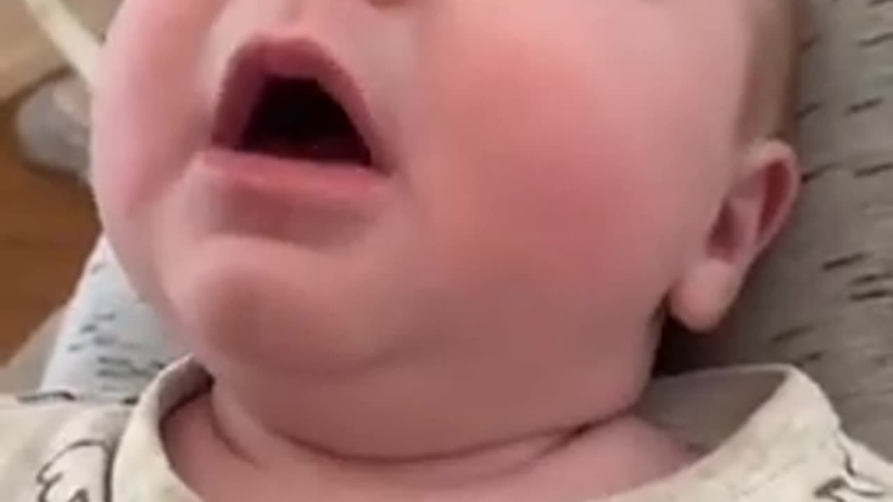 Funny baby videos🤣🤣🤣