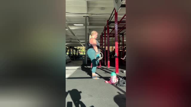 BBW @kickinashtakinnames