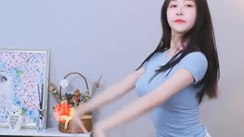 Super hot korean girl dance