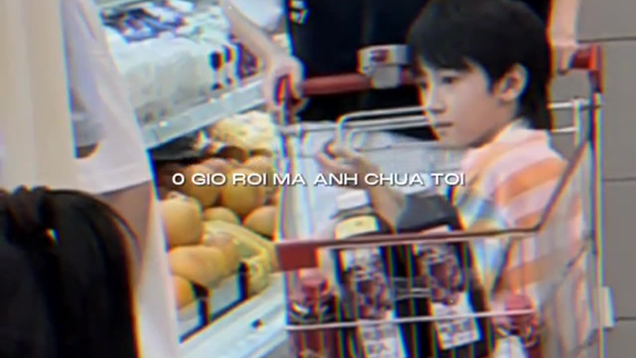 Don't say the maknae thinks it's because the brothers are too tall