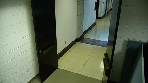 7046CVCLLElevator#3Lobby_2021-01-06_13h00min01s463ms.mp4