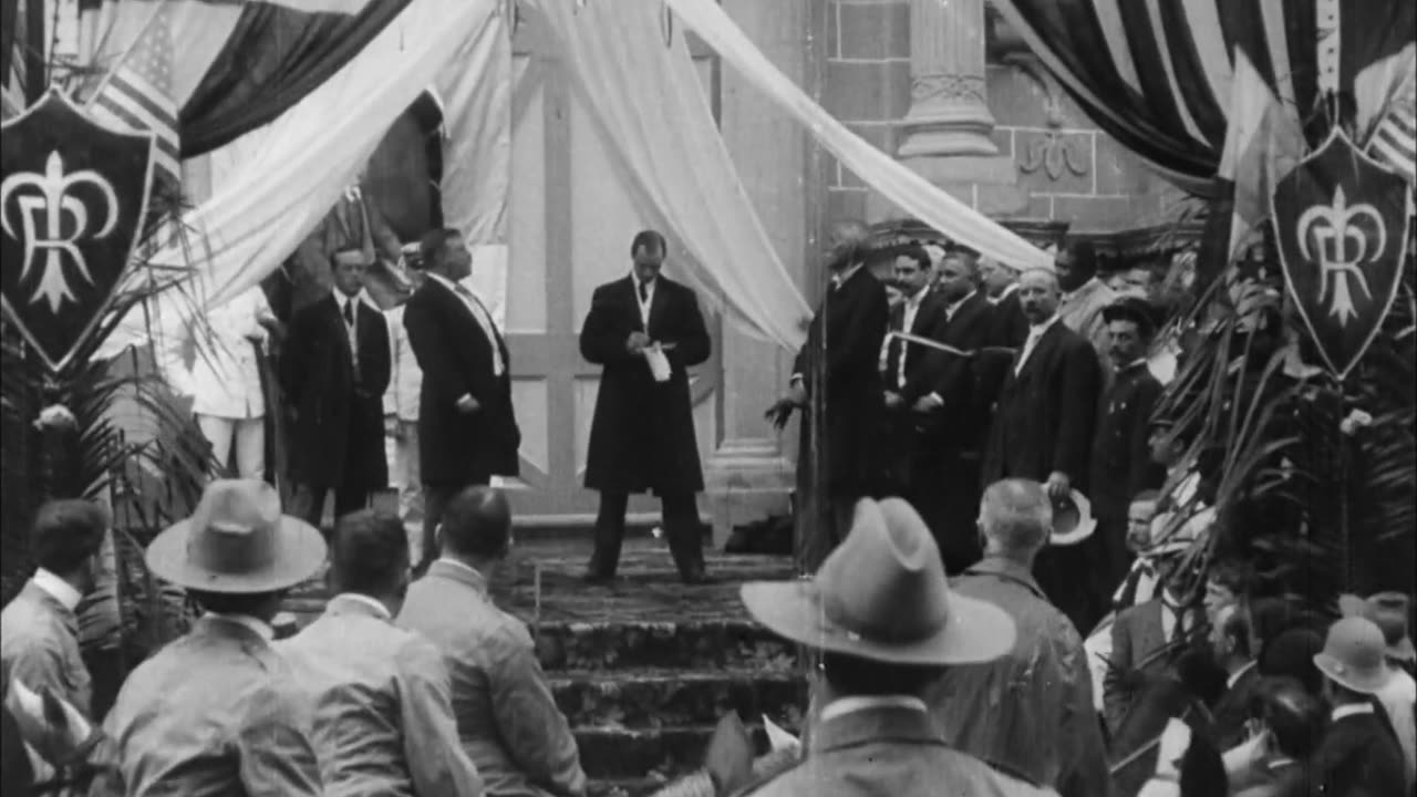 Theodore Roosevelt Speaking in Panama (1906 Original Black & White Film)