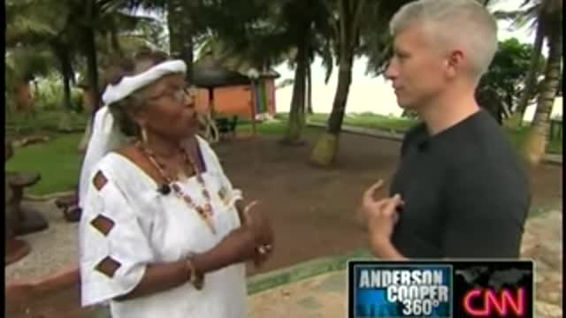 President Obama in Ghana at the Cape Coast Dungeons‏ pt 2-2