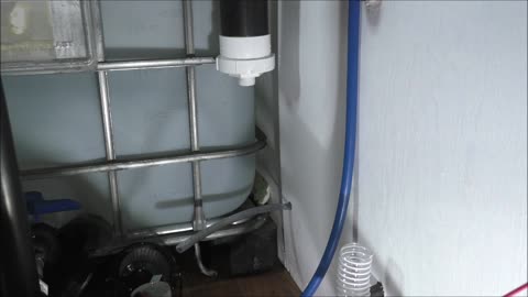 Cleaning The First Flush Off Grid Rain Harvesting System