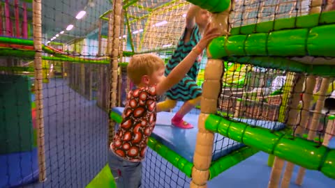 Fun Indoor Playground for Family and Kids at Leo's Lekland